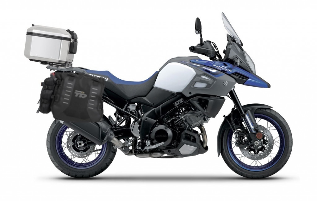 Complete set of SHAD TERRA TR40 adventure saddlebags and SHAD TERRA aluminium 37L topcase, including mounting kit SHAD SUZUKI DL 650 V-Strom
