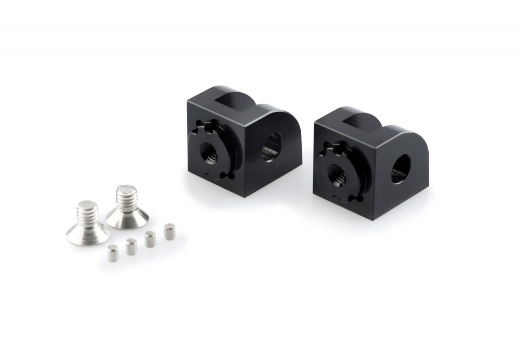 Footpeg adapters PUIG 20238N Crni