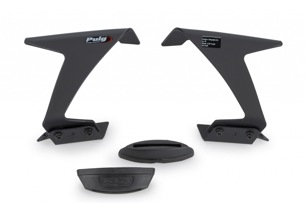 Side spoilers PUIG RACE 21570C carbon look