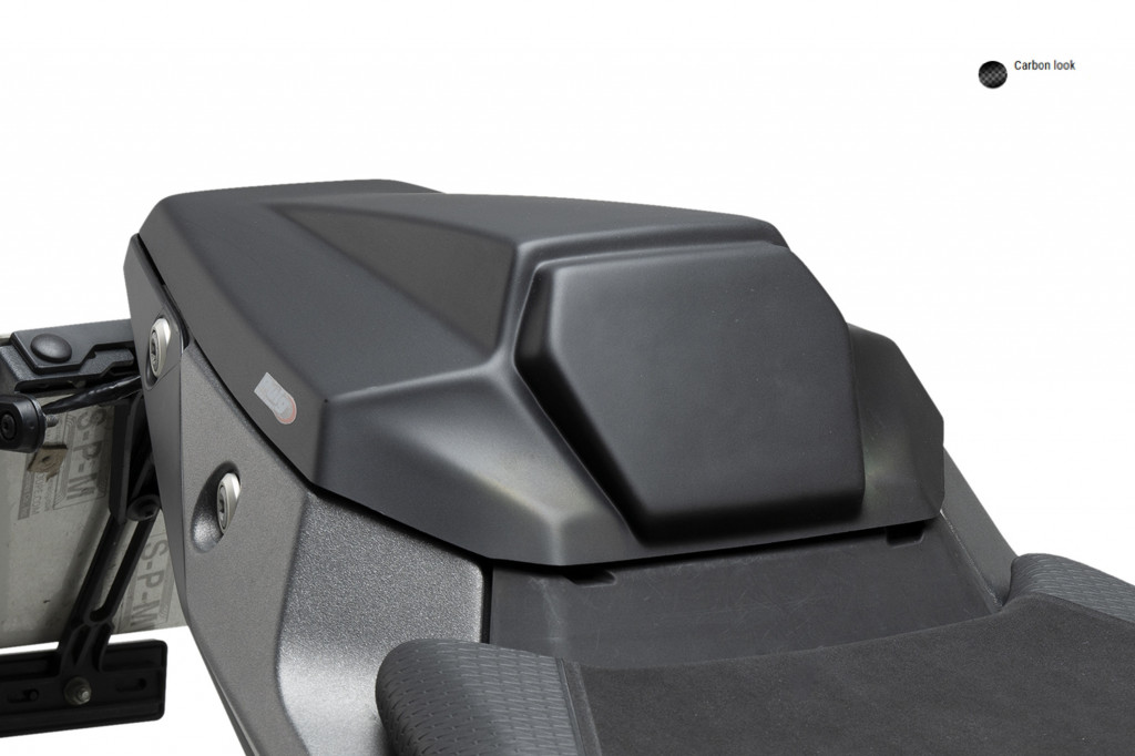 Rear seat cowls PUIG 22353C carbon look