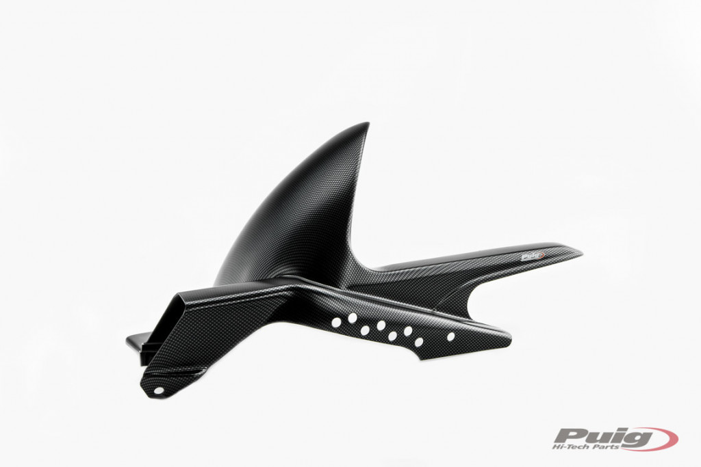 Stražnji blatobran PUIG S 3557C carbon look