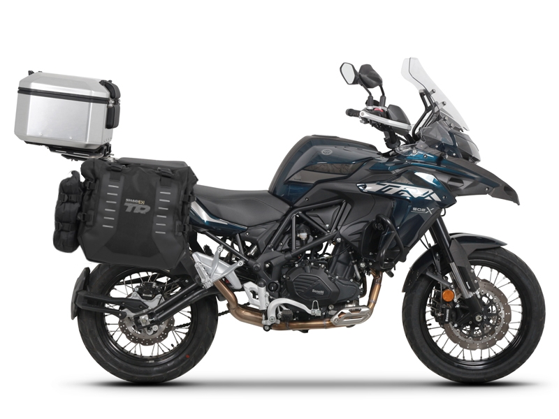 Complete set of SHAD TERRA TR40 adventure saddlebags and SHAD TERRA aluminium 37L topcase, including mounting kit SHAD BENELLI TRK 502X