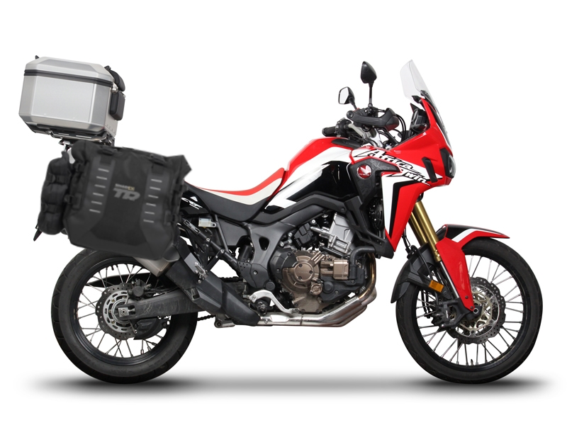 Complete set of SHAD TERRA TR40 adventure saddlebags and SHAD TERRA aluminium 55L topcase, including mounting kit SHAD HONDA CRF 1000 Africa Twin