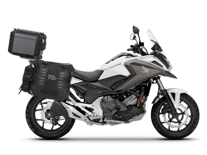 Complete set of SHAD TERRA TR40 adventure saddlebags and SHAD TERRA BLACK aluminium 55L topcase, including mounting kit SHAD HONDA NC 750 X