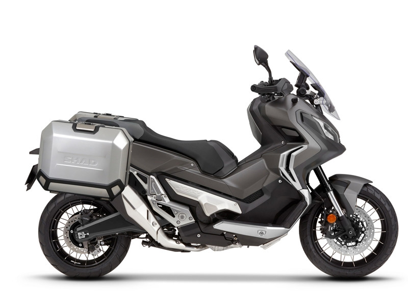 Set bočnih aluminijastih kofera sa nosači 47L SHAD TERRA SHAD HONDA X-ADV 750