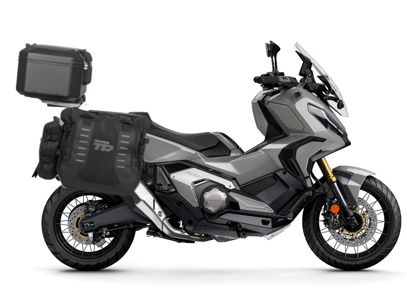 Complete set of SHAD TERRA TR40 adventure saddlebags and SHAD TERRA BLACK aluminium 48L topcase, including mounting kit SHAD SUZUKI DL 1000 V-Strom/ DL 1050 V-Strom