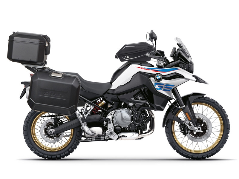 Set aluminijastih kofera sa nosači i pločo SHAD TERRA BLACK, 48L stražnji kofer in 36L/47L bočni koferi SHAD BMW F 750 GS/ F 850 GS/ F 850 GS Adventure