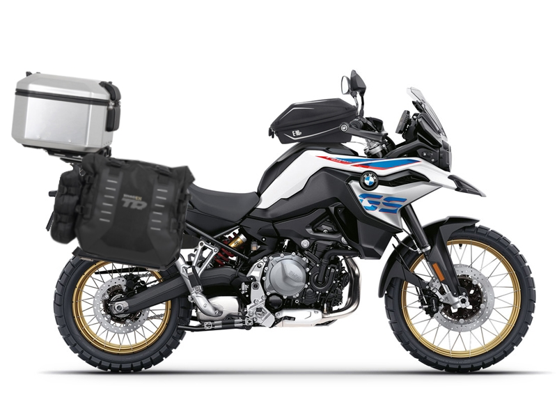 Complete set of SHAD TERRA TR40 adventure saddlebags and SHAD TERRA aluminium 55L topcase, including mounting kit SHAD BMW F750 GS / F850 GS