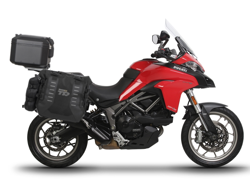 Complete set of SHAD TERRA TR40 adventure saddlebags and SHAD TERRA BLACK aluminium 37L topcase, including mounting kit SHAD DUCATI MULTISTRADA 950 / 1200 / 1260