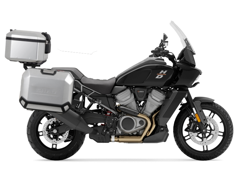 Set aluminijastih kofera sa nosači in pločo SHAD TERRA, 37L stražnji kofer in 36L/47L bočni koferi SHAD Harley Davidson Pan America 1250