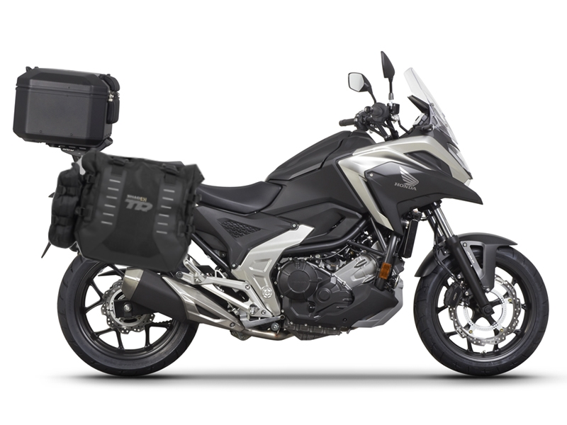 Complete set of SHAD TERRA TR40 adventure saddlebags and SHAD TERRA BLACK aluminium 55L topcase, including mounting kit SHAD HONDA NX 750 X 2021-