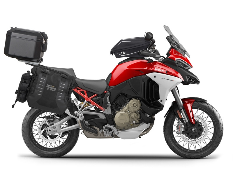 Complete set of SHAD TERRA TR40 adventure saddlebags and SHAD TERRA BLACK aluminium 37L topcase, including mounting kit SHAD Ducati Multistrada 1200 V4